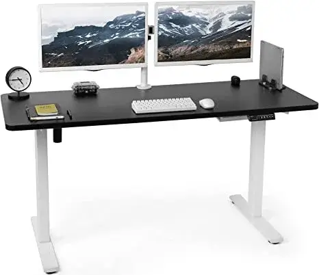 Best Gaming Desk for 3 Monitors